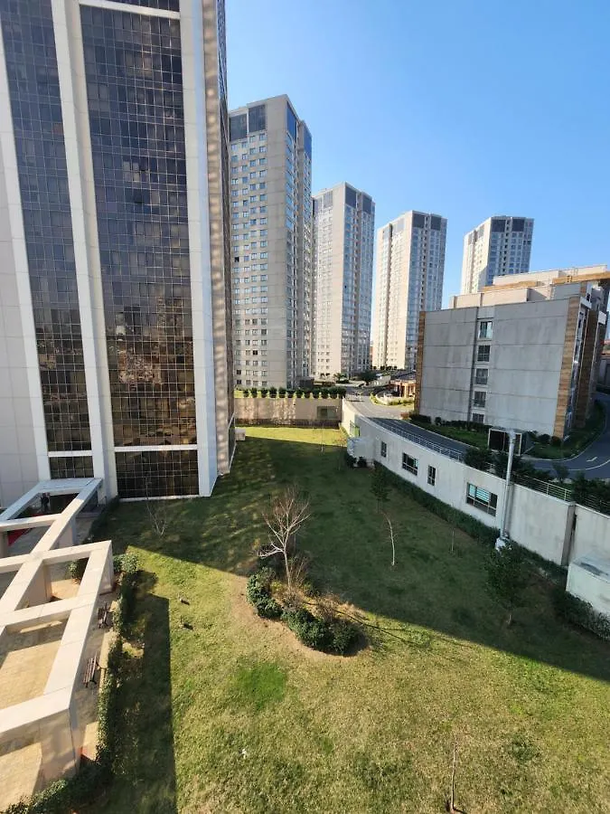 Luxury Apartment In Istanbul